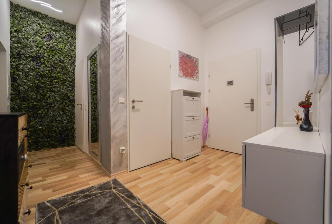 Gardenhill Vienna Apartment ภายนอก รูปภาพ